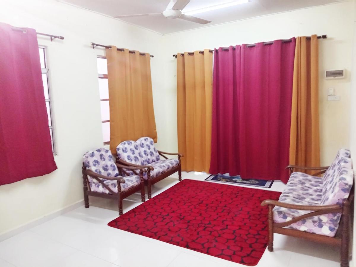 Homestay Wan Z كُوالا تيرينغانو المظهر الخارجي الصورة